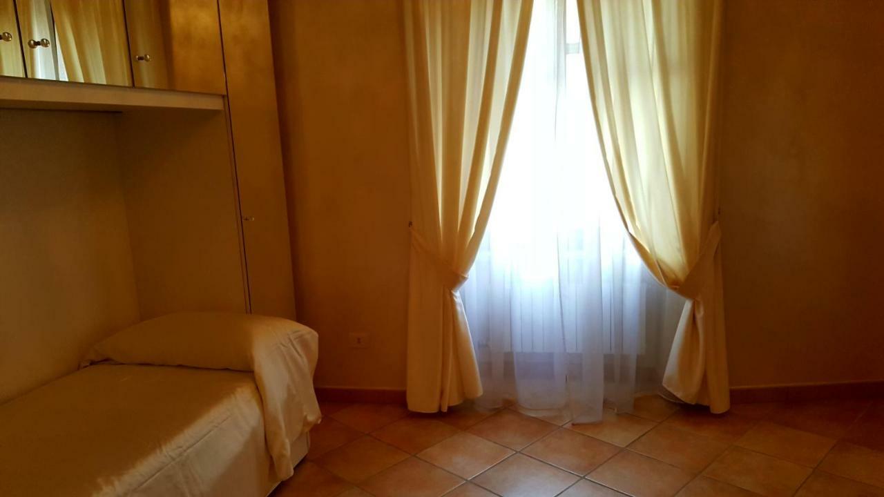 Ivana Sweet House Дезенцано-дель-Гарда Екстер'єр фото