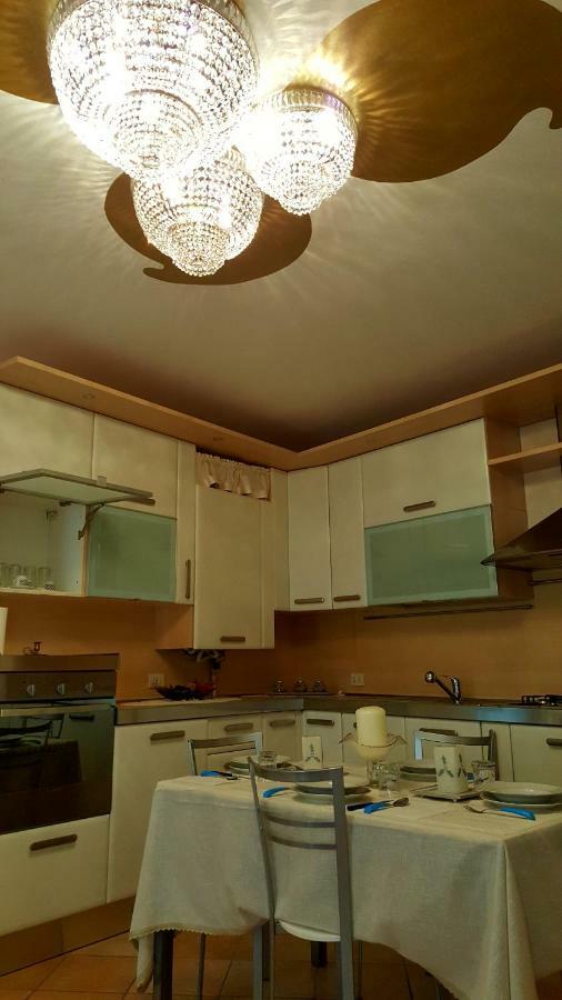 Ivana Sweet House Дезенцано-дель-Гарда Екстер'єр фото